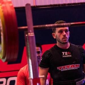 Meet your Posher, Travis